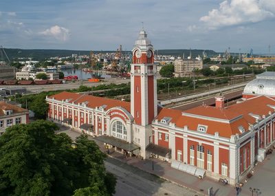 Централна ЖП гара - Варна
