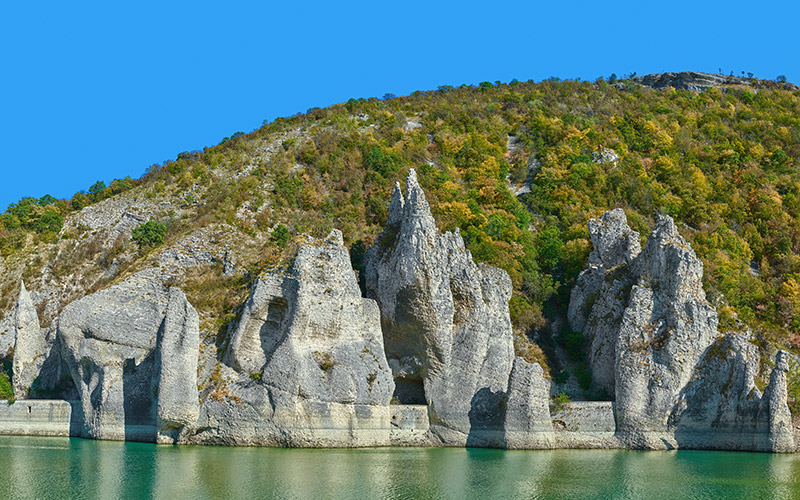 Chudnite skali, Bulgaria